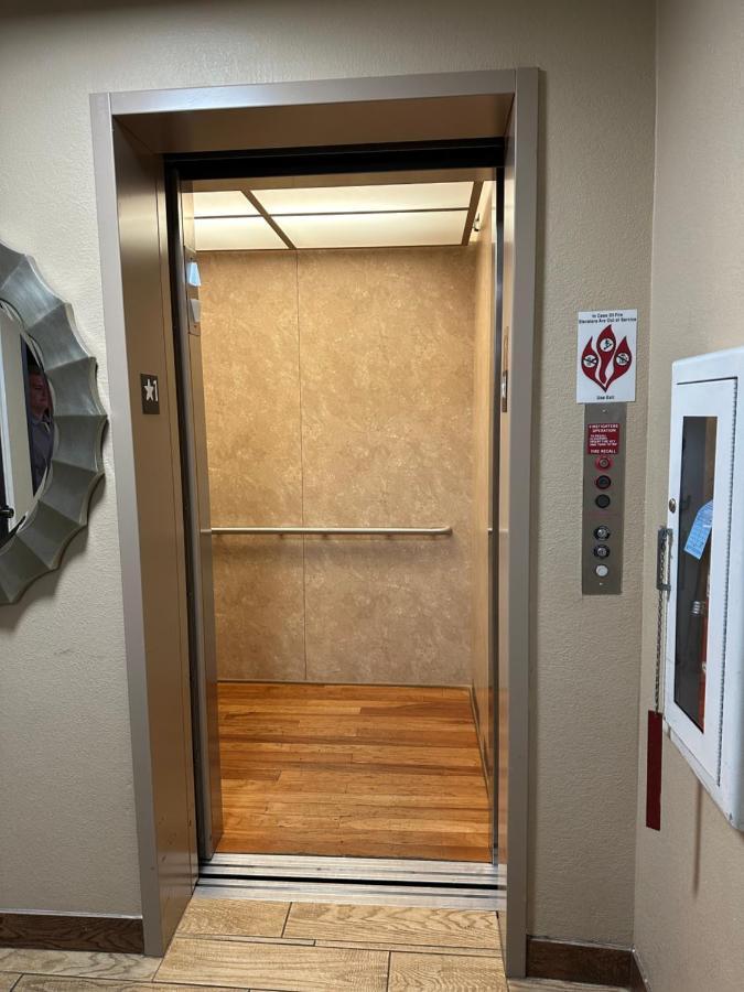 Comfort Inn Near Downtown & Blue Ridge Pkwy Marion Ngoại thất bức ảnh