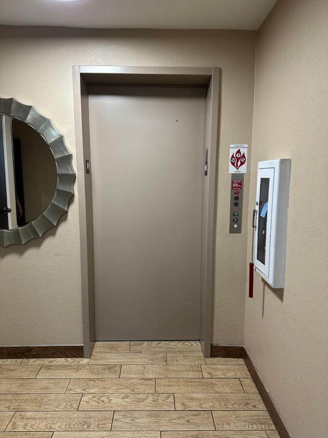 Comfort Inn Near Downtown & Blue Ridge Pkwy Marion Ngoại thất bức ảnh