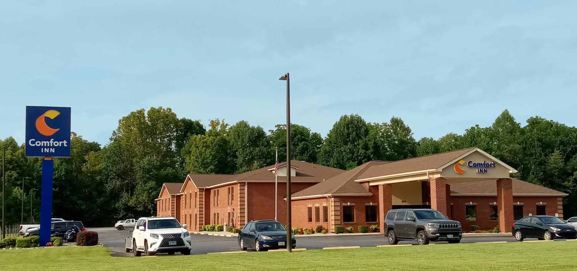 Comfort Inn Near Downtown & Blue Ridge Pkwy Marion Ngoại thất bức ảnh