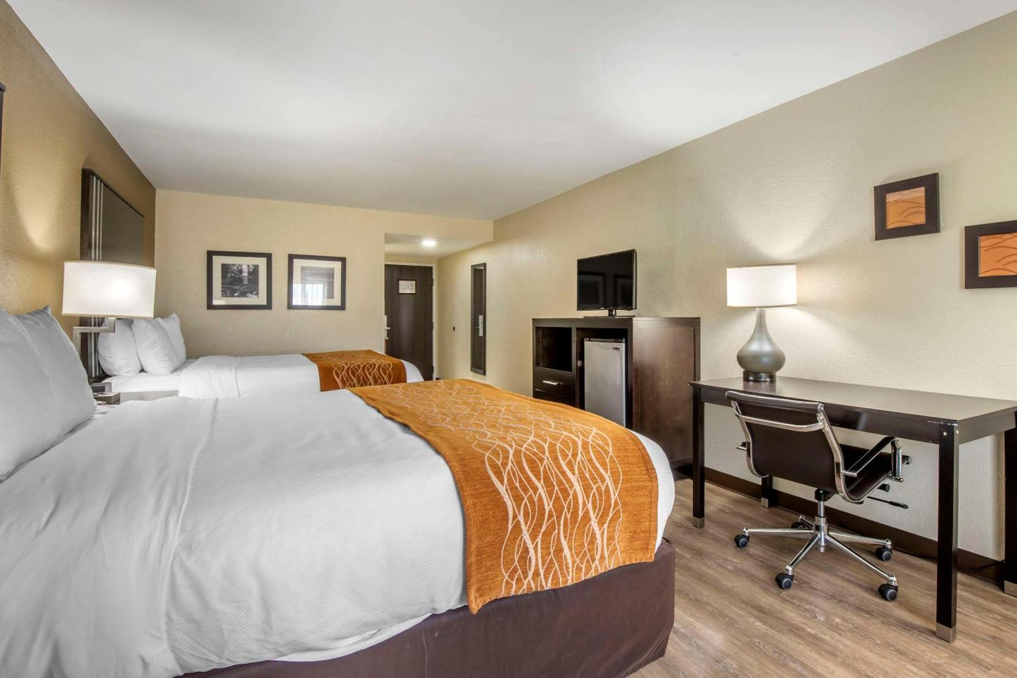 Comfort Inn Near Downtown & Blue Ridge Pkwy Marion Ngoại thất bức ảnh